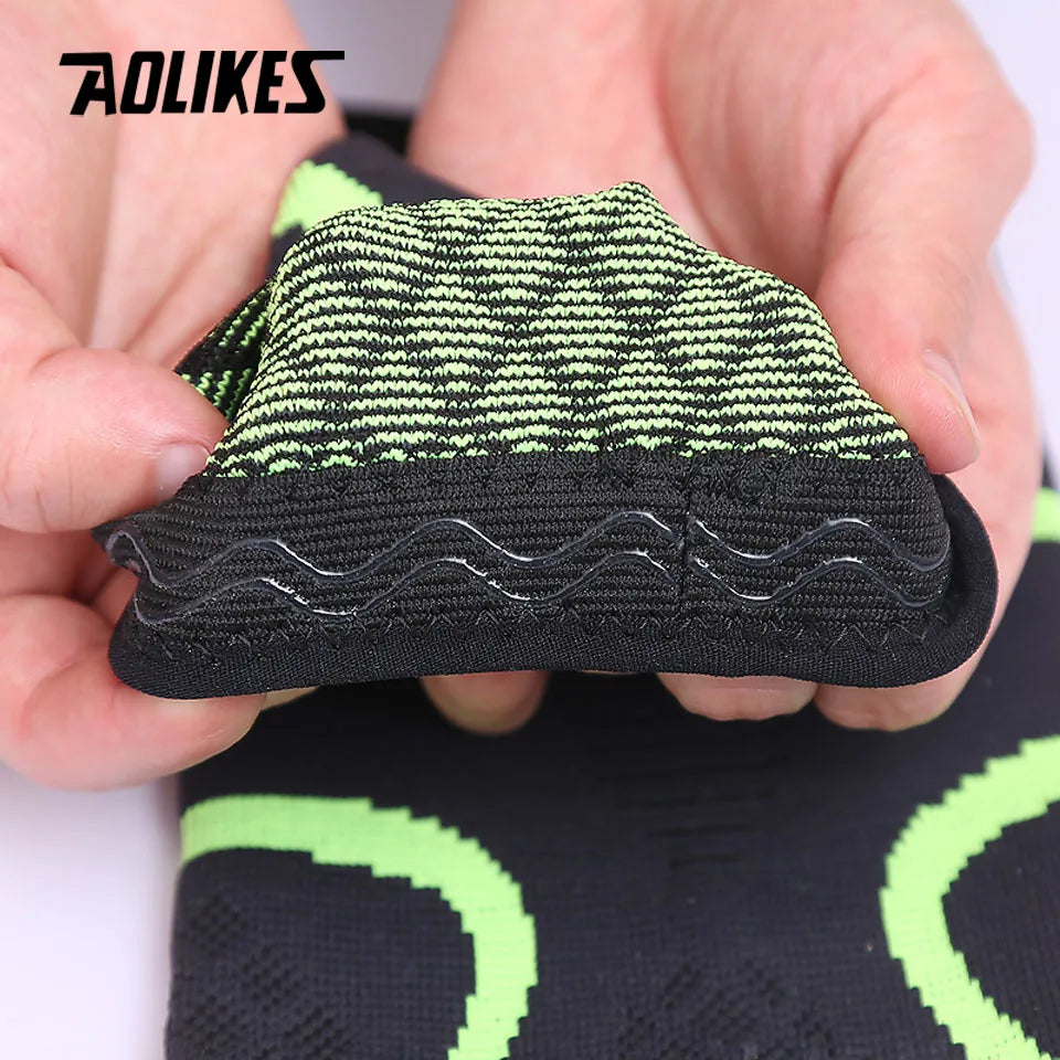 AOLIKES - 1PCS Elbow Support Elastic Gym Sport Elbow Protective Pad Absorb Sweat Arm Sleeve Elbow Brace For Everyday Activities